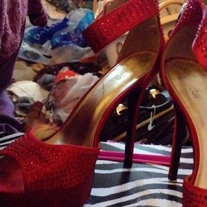 10-11 M Women's "Charlotte Russe" Red Sparkle Platform Heels with Ankle Straps